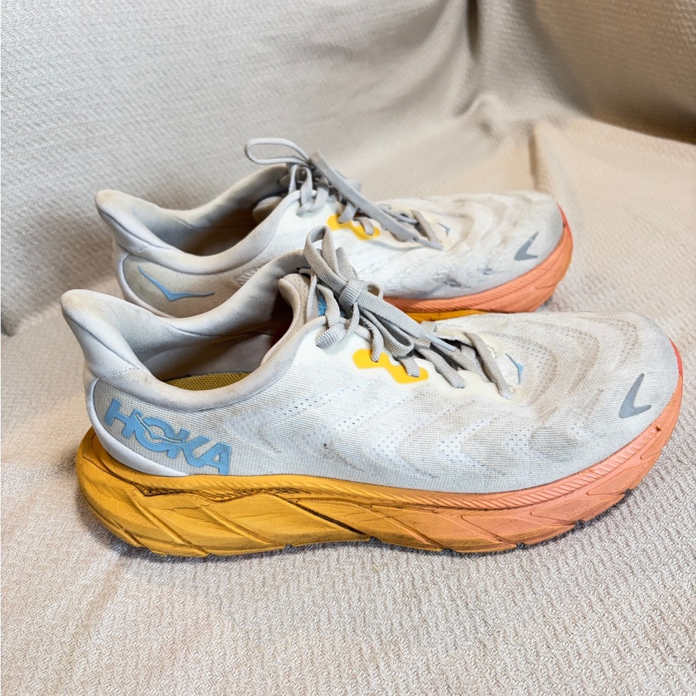 Hoka One One Arahi 6 Running Shoes 9.5 Women’s Wide